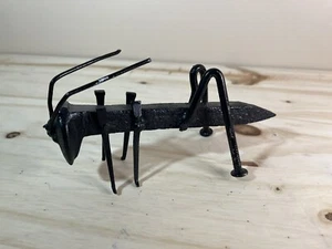 Vintage Railroad Spike Metal Grasshopper Garden Art Sculpture Figurine Folk Art - Picture 1 of 7