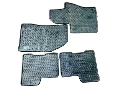 Оригинальный комплект напольных ковриков для любой погоды Mopar Jeep Renegade 4 шт 2015–2019 735634929 930 - Изображение 1 из 4