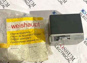 BAUSER WEISHAUPT 72185 1055/80 BURNER SERVO MOTOR STELLANTRIEB 230V FAST SHIP - Picture 1 of 6