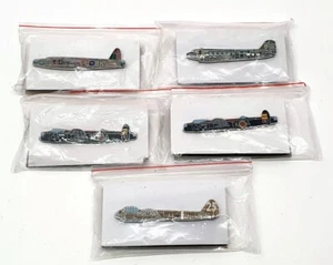 Atlas Editions 3903 - 5 Enamel Aircraft Pin Badges - Avro Junker Vickers Douglas - Bild 1 von 4