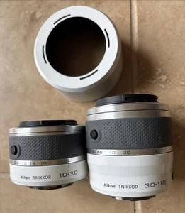 Nikon 1 Nikkor VR 30-110 f3.8-5.6 & 10-30mm f3.5-5.6 Lens White + Lens Hood Read - Picture 1 of 9