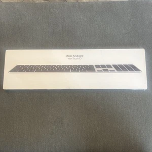 Apple Magic Keyboard with Touch ID and Numeric Keypad (A2520) MMMR3B/A | New - F - Photo 1/7