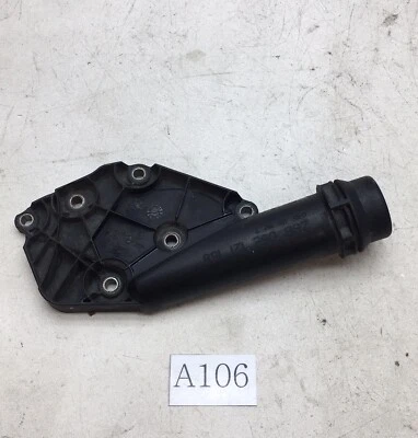 AUDI A5 Q5 2008 2009 2010 2011 2012 BRIDA DE REFRIGERANTE OEM Foto 1 de 3