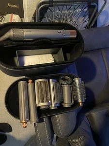 Dyson Airwrap Multi-Styler Complete Long - Picture 1 of 3