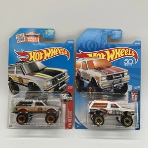 Hot Wheels ZAMAC Chevy Blazer 4X4 #213 & 205 (lot of 2) - Picture 1 of 3
