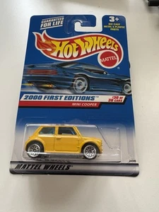 2000 Hot Wheels Vintage First Edition Mini Cooper Yellow w/Chrome LWs Metal Base - Picture 1 of 3
