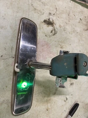  1970 - 71 庞蒂亚克莱曼内后视镜带杆和支架 — 第 1/4 张图片