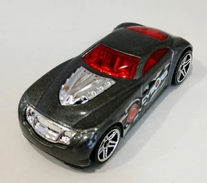 JUSTICE LEAGUE Design CYBORG SIR OMINOUS LOOSE Hot Wheels DC Comics - Picture 1 of 8