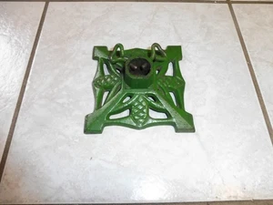 Schöner DDR Weihnachtsbaumständer Christbaumständer Gusseisen 14 x 14cm  #3 - Bild 1 von 7