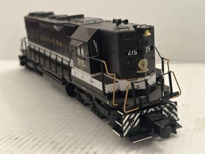 Atlas O 6810-1 SD-35 Loco High Nose Southern #215K 3 Rail W/Sound - Picture 1 of 8