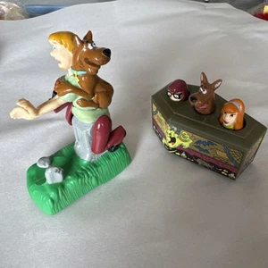 Due giocattoli Scooby Doo Burger King - Foto 1 di 8
