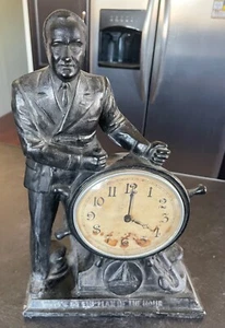 Vintage & Rare FDR Man of the Hour / Cast Metal Mantle Clock - Clock not working - Bild 1 von 12