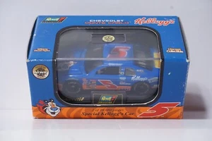 1997 Terry Labonte #5 Special Kellogg's Car Revell 1:64, NASCAR MODEL DIECAST - Picture 1 of 4