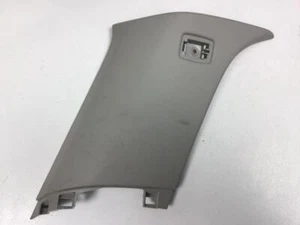 VE Commodore SS SV6 sportswagon C pillar window surround trim LHS left cream - Picture 1 of 3