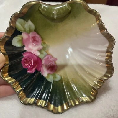 Plato antiguo Prusia Newport Belle pintado a mano concha de China adorno dorado rosas 5" Foto 1 de 3