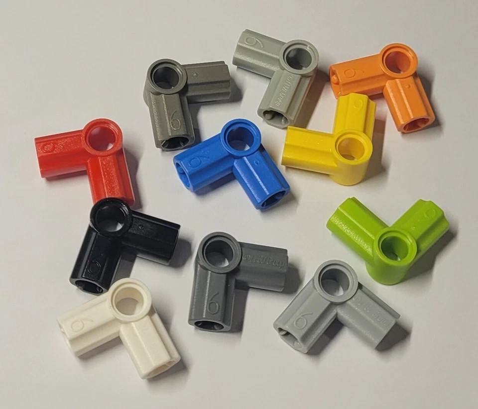 Lego 32014 Technic Axle and Pin Connector 90° Select Colour Pack of 8 - Image 1 of 1