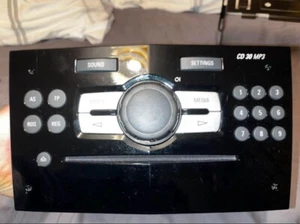 Vauxhall Corsa D 2006-2015 Factory Stereo Head Unit Piano Black Delphi 497316088 - Picture 1 of 4