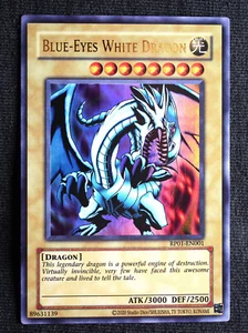 Blue-Eyes White Dragon (Ultra Rare, RP01-EN001, Holo) [Mint] Yugioh card - Foto 1 di 1