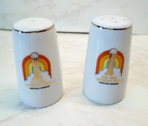 The 1982 World’s Fair Knoxville Tennessee Sale e Pepe Shaker | Made in Japan - Foto 1 di 11