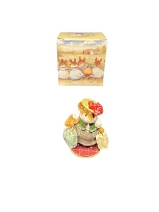 Wee Forest Folk Mice Mall Mom M264 Retired - Picture 1 of 7