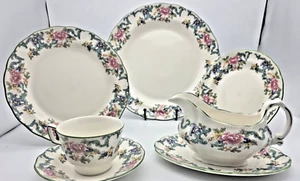 Tú eliges: Royal Doulton Floradora Platos verdes, tazas, Plato GRAVY/micro caja fuerte - Imagen 1 de 26