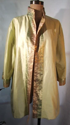 Chaqueta bata COCOON by Randi Kristoffersen frente abierto 100 % seda talla mediana Foto 1 de 4