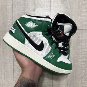 Nike Air Jordan 1 Mid SE Zapatillas Sobremarca Verde Pino HF3200-300 Talla 5.5Y - Imagen 1 de 8