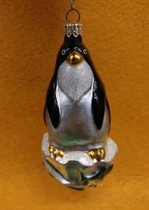 KURT ADLER ? 5,5" Glas Weihnachtsschmuck - Pinguin stehend auf Eisberg - Bild 1 von 8