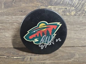 Disco de hockey Eric Staal autografiado Minnesota Wild NHL - Imagen 1 de 3