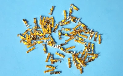 (~87 шт.) контакт гнезда, 50394-8100, MOLEX, 24-30AWG, обжимное золото - Изображение 1 из 4