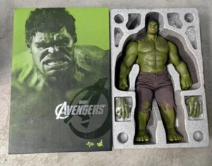 HOT TOYS HULK MARVEL AVENGERS 1/6 MMS186 Brand New - Picture 1 of 5