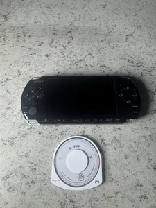 Sony PSP-3004 Konsole (6930) - Bild 1 von 7