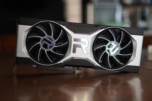 AMD Radeon RX 6700 XT Founders Editon - Foto 1 di 5
