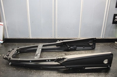 12-23 KAWASAKI NINJA ZX14R ZX14 OEM SUBCHASIS TRASERO SUBCHASIS TRASERO 2012 Foto 1 de 4