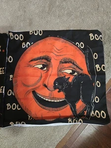 Halloween Decorations Throw Pillow Covers Set of 2 Witches Vintage Look New - Picture 1 of 2