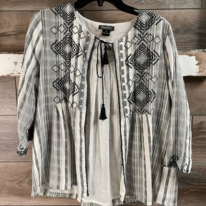NWT LUCKY BRAND Womens Embroidered Boho Hippie Cardigan Black White Size Medium - Picture 1 of 11