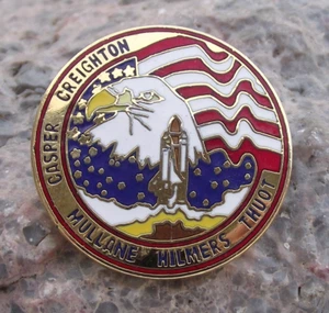 Official NASA Space Shuttle Mission STS 36 Pin Badge from Personal Collection - Picture 1 of 2