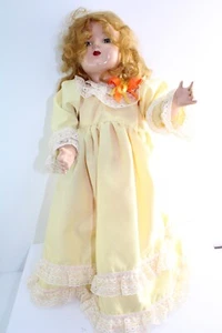 Antique 30/40s Wind Up Celluloid Mechanical Roller Skating Doll 18" Sleepy Eyes - Picture 1 of 10