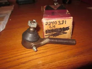 NOS MOPAR INNER LEFT TIE ROD END PACKAGE FITS 1960 1961 VALIANT & LANCER 2240381 - Picture 1 of 4