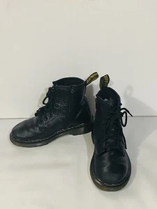 Dr Martens Doc Kids Youth Size 1 Black Leather Combat Boots - Picture 1 of 8