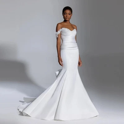 Luxury Mermaid Satin Wedding Dresses Backless Long Sleeve Pleated Bride Gowns - Image 1 of 4
