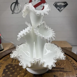 Fenton Milk Glass Silver Crest 4 Horn Epergne No Chips Or Cracks - Picture 1 of 17