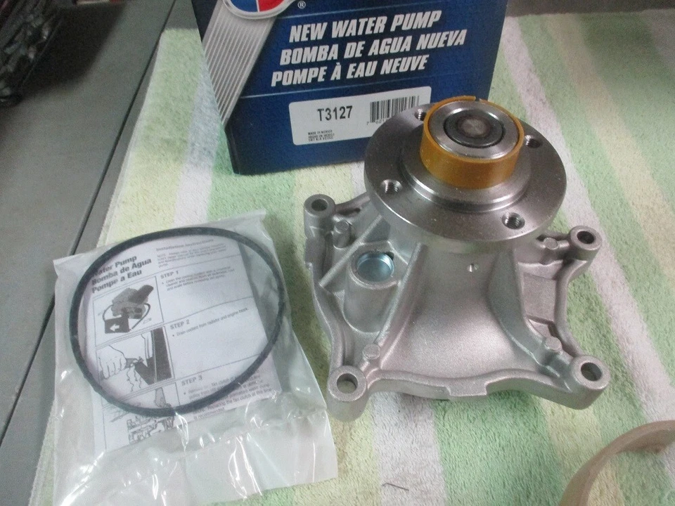 Новый водяной насос T3127 подходит для Ford Super Duty Truck F250 F350 F450 F450 2008-2010 - Изображение 1 из 1