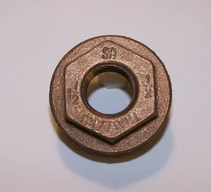 SA Red Brass Hex Bushing, 1-1/2" MNPT x 1/2" FNPT Pipe Fitting, Class 125 - Picture 1 of 4