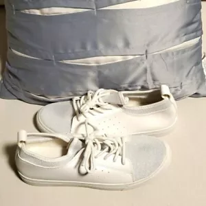 Forever Comfort Lace Up Sneakers - Picture 1 of 5