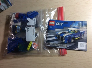 EUC LEGO City #60312 Auto della Polizia 100% 2022 Police Chase Speeder 90 pezzi - Foto 1 di 2