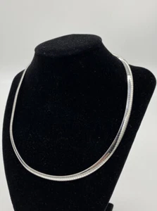925 Sliver Flat Omega Chain Italy 18” - Picture 1 of 3