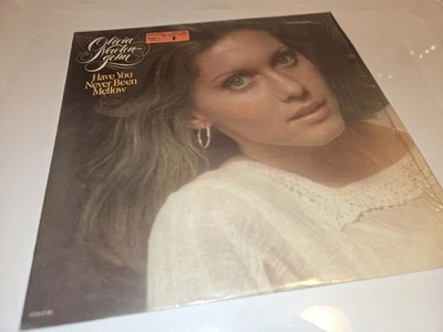 Olivia Newton-John 'Have You Never Been Mellow' Vinyl Record - Imagem 1 de 4