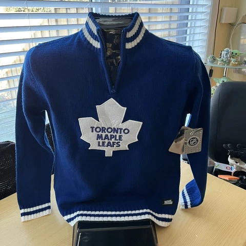 VINTAGE NWT Toronto Maple Leafs 1/4 Zip Knit Sweatshirt Size Boys Large Cover
