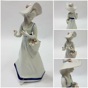 💥Vintage Porcelain Statue Woman Figurine Lady + Flower Basket From Romania - Picture 1 of 11